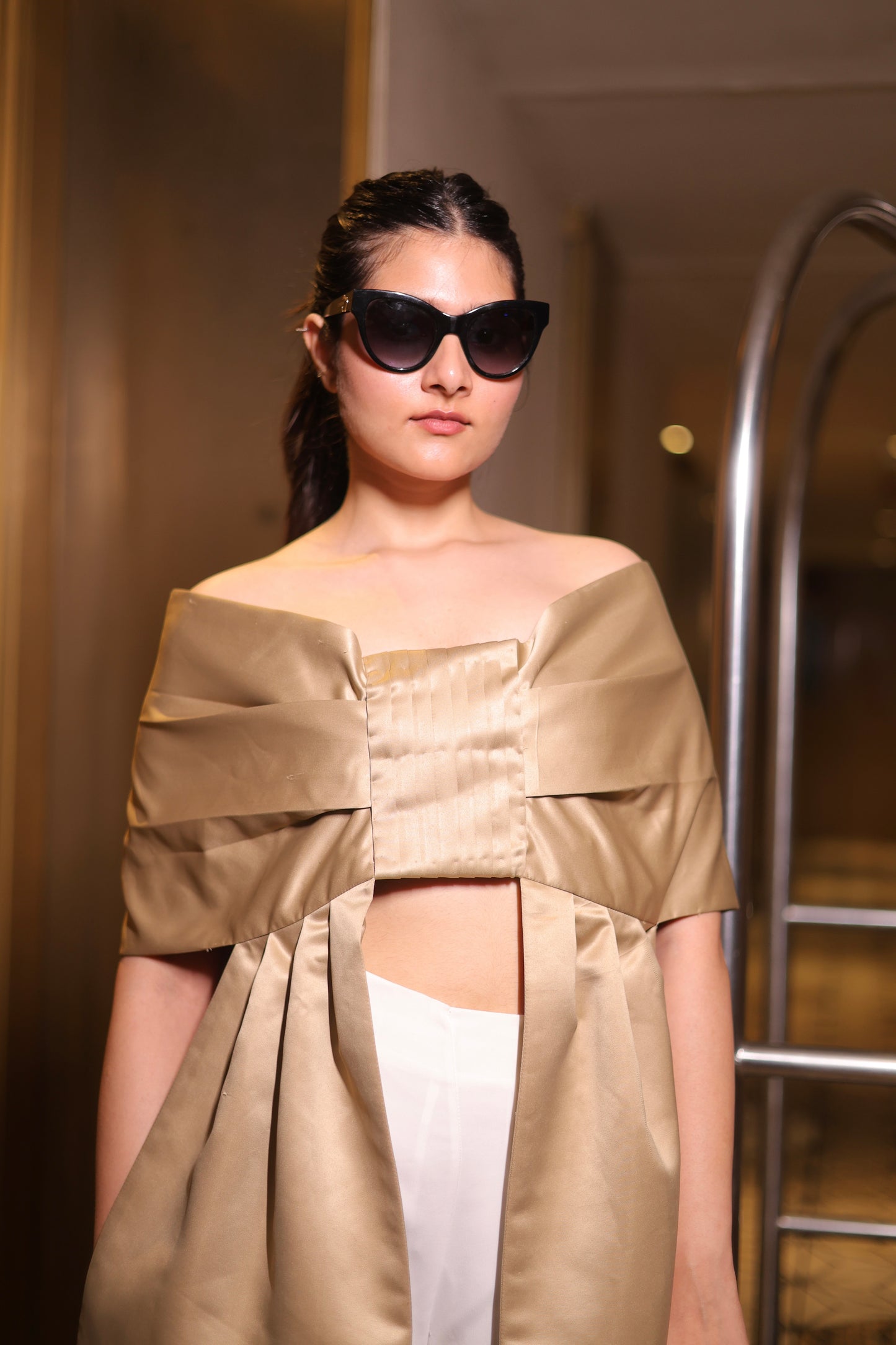 Capella - The Off Beige